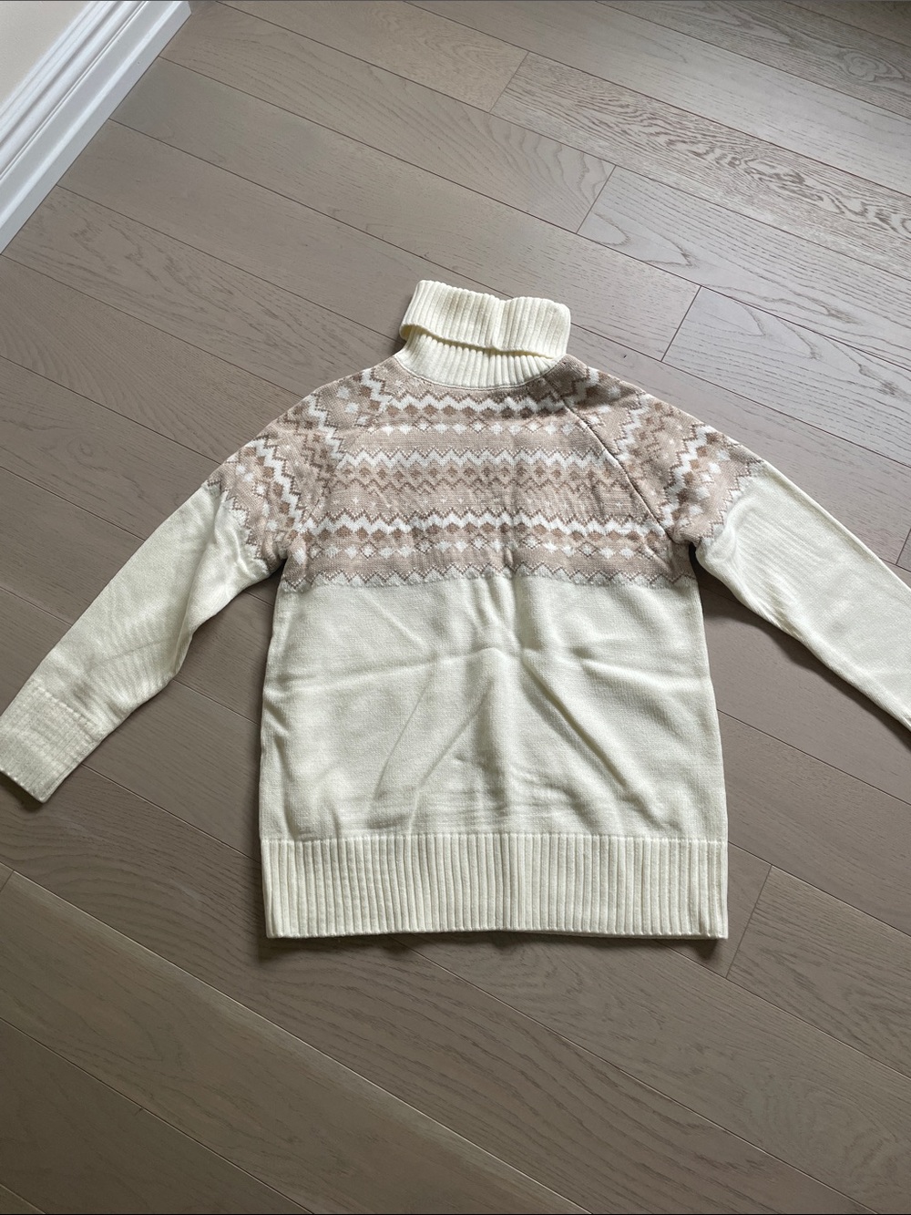 Preston & York Cream and Beige Turtleneck Sweater
